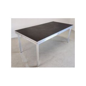 SunSwim Rapid Scenepodie System - Udendrs Letvgts Podie Sort Plade - Kontakt os for priser