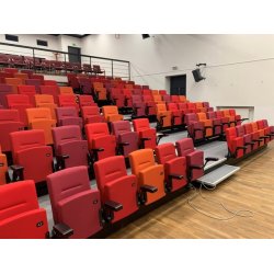 BJERRING Teleskoptribuner