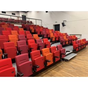 BJERRING Teleskoptribuner